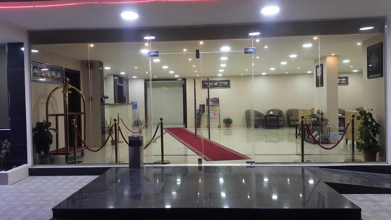 Layale Alnile Aparthotel Dammam Exterior foto