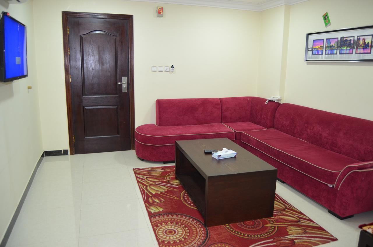 Layale Alnile Aparthotel Dammam Exterior foto